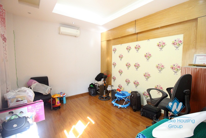 6 floor house for rent in Trung Kinh, Ha Noi